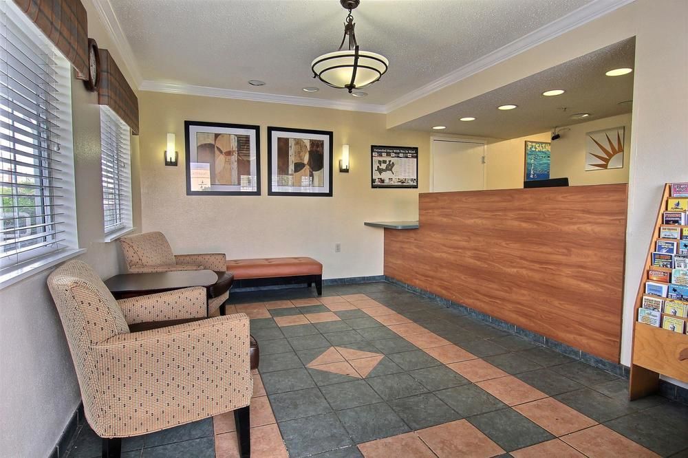 Intown Suites Extended Stay Select Corpus Christi Tx Buitenkant foto